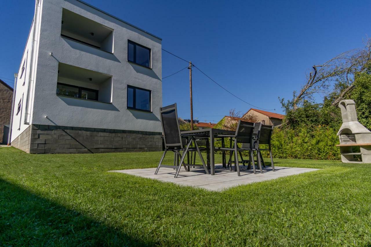 Ferienwohnung Dorfbrunnen Merzig Kültér fotó